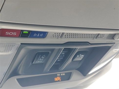 Certified 2023 Subaru Forester Premium image 29