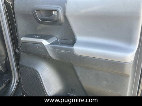 Used 2022 Toyota Tacoma SR5 image 16