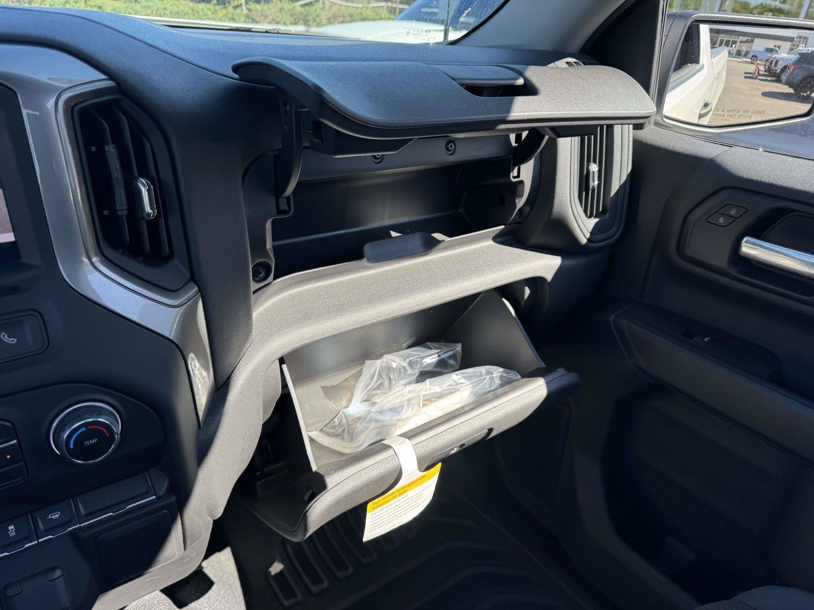 Used 2025 Chevrolet Silverado 1500 W/T RWD image 37