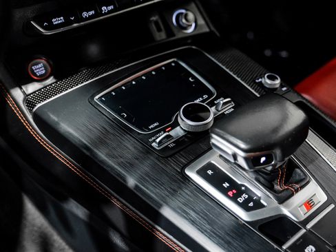 Used 2018 Audi SQ5 Premium Plus w/ S Sport Package image 33