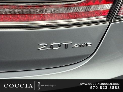 Used 2020 Lincoln MKZ AWD w/ Convenience Package image 30