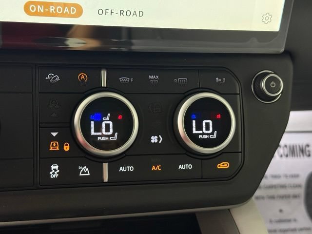 New 2026 Land Rover Defender 110 V8 AWD/4WD image 34