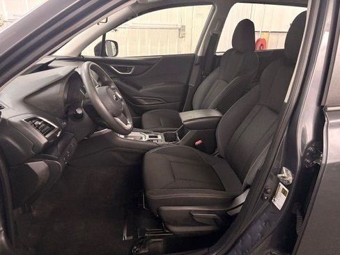 Used 2021 Subaru Forester AWD/4WD image 5
