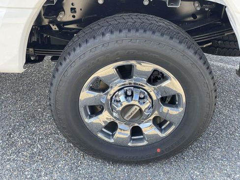 New 2026 Ford F250 Lariat w/ Lariat Ultimate Package AWD/4WD image 9