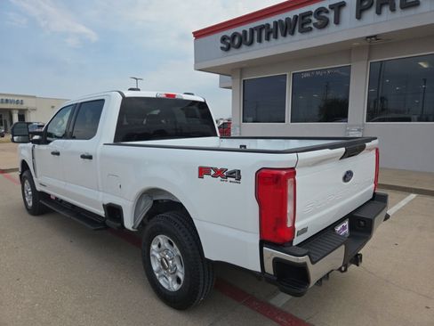 Used 2025 Ford F250 XLT w/ FX4 Off-Road Package AWD/4WD image 7