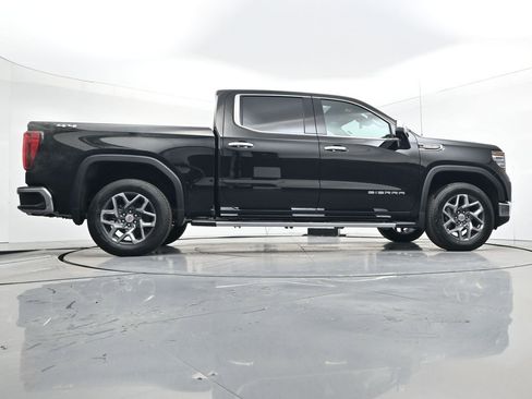 New 2026 GMC Sierra 1500 SLT w/ SLT Premium Plus Package AWD/4WD image 31