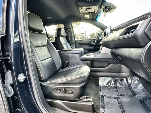 Used 2024 GMC Yukon SLT image 10