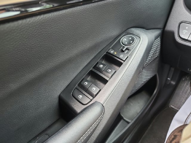 Certified 2024 Kia Seltos EX AWD/4WD image 21