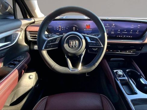 Used 2025 Buick Envision Sport Touring AWD/4WD image 5