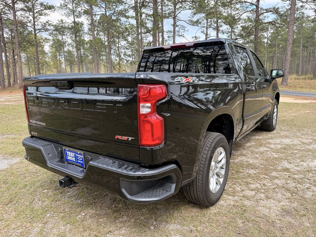 Used 2026 Chevrolet Silverado 1500 RST AWD/4WD image 6