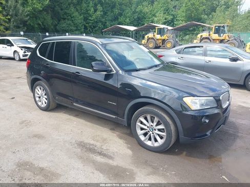 Used 2013 BMW X3 xDrive28i AWD/4WD image 2