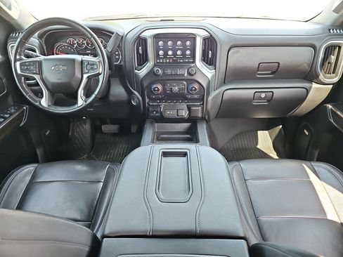 Used 2020 Chevrolet Silverado 1500 RST AWD/4WD image 9