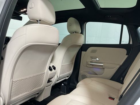 Used 2024 Mercedes-Benz GLA 250 4MATIC image 27