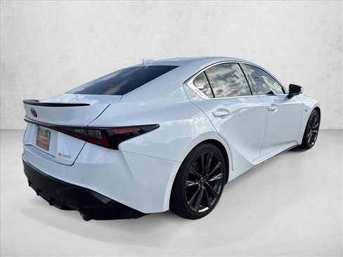 Used 2022 Lexus IS 350 F Sport RWD image 5