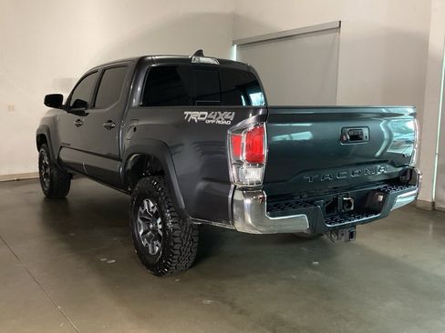 Used 2023 Toyota Tacoma TRD Off-Road image 9