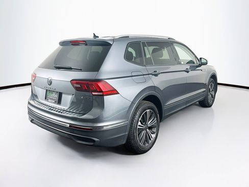 Used 2024 Volkswagen Tiguan Wolfsburg Edition image 9