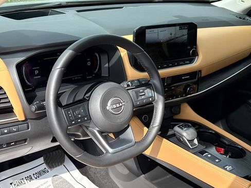 Used 2023 Nissan Rogue Platinum w/ Platinum Premium Package image 20