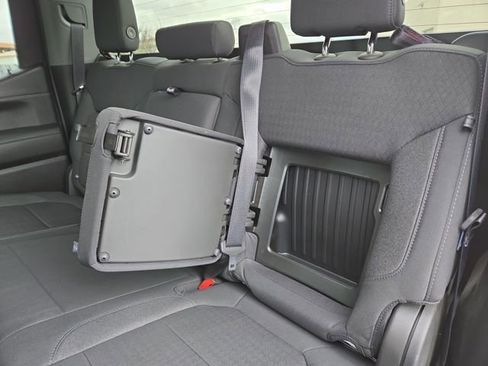 Used 2021 Chevrolet Silverado 1500 RST image 30