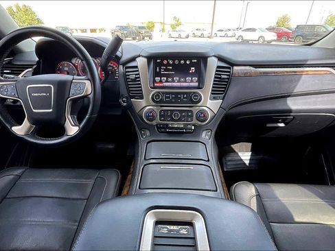 Used 2016 GMC Yukon Denali w/ Open Road Package image 16