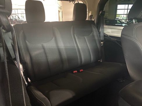 Used 2015 Jeep Wrangler Sahara w/ Dual Top Group image 13