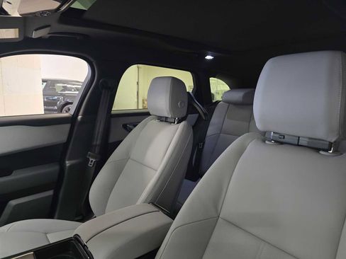 New 2026 Land Rover Range Rover Velar Dynamic SE image 14