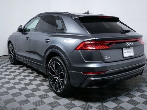 Used 2023 Audi Q8 Prestige w/ Prestige Package image 27