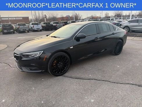 Used 2018 Buick Regal Essence w/ Driver Confidence Package #1 image 6