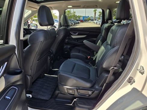 Used 2021 Subaru Ascent Limited w/ Technology Package AWD/4WD image 13