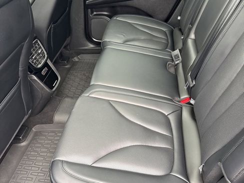 Used 2022 Lincoln Nautilus Reserve w/ Equipment Group 201A image 14