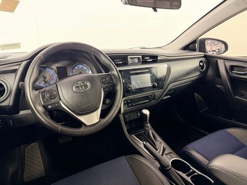 Used 2018 Toyota Corolla SE image 15