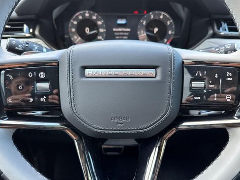 New 2026 Land Rover Range Rover Velar Dynamic SE image 17