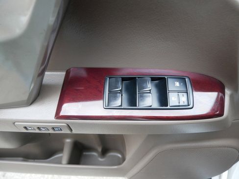 Used 2018 Lexus GX 460 image 16