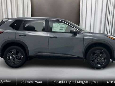 New 2026 Nissan Rogue SV w/ Cold Weather Package AWD/4WD image 4