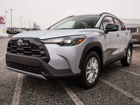 New 2026 Toyota Corolla Cross LE image 3