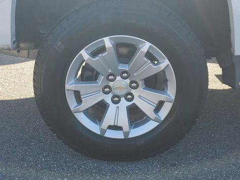 Used 2019 Chevrolet Colorado LT RWD image 8