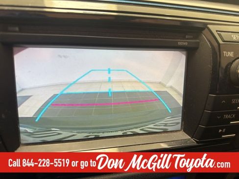 Used 2014 Toyota Corolla S image 9