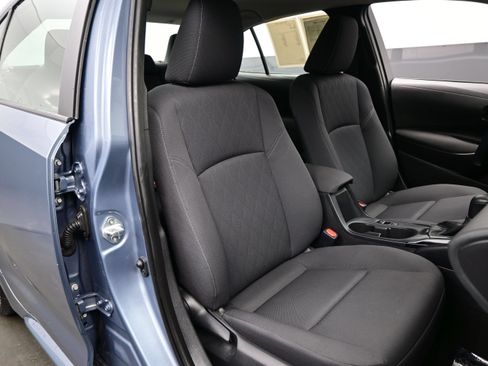Used 2024 Toyota Corolla LE FWD image 13