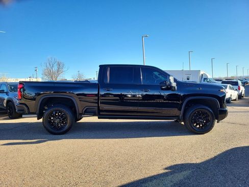 Certified 2025 Chevrolet Silverado 2500 High Country w/ Midnight Edition image 9