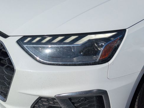 Used 2022 Audi A4 2.0T Premium Plus image 12
