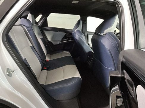 Used 2023 Subaru Solterra AWD image 33