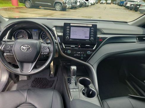 Certified 2024 Toyota Camry SE FWD image 17