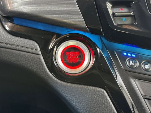 Certified 2024 Honda Odyssey Elite image 34