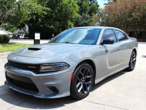 Used 2019 Dodge Charger GT RWD image 4