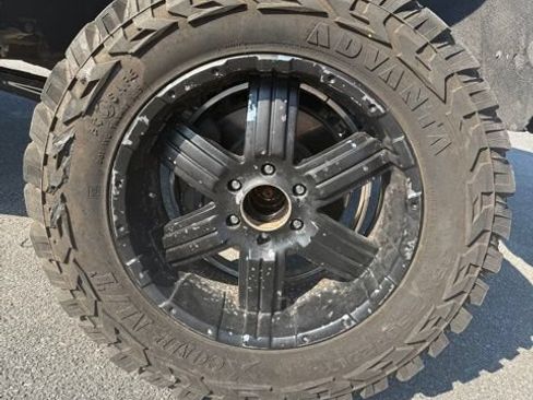 Used 2022 GMC Sierra 1500 Denali AWD/4WD image 14
