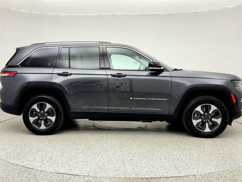 Used 2023 Jeep Grand Cherokee 4WD 4xe image 4