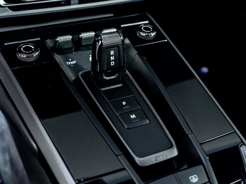 Used 2020 Porsche 911 Carrera S image 33