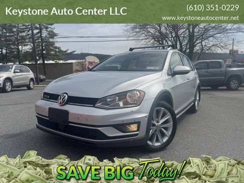 Used 2017 Volkswagen Golf Alltrack SE AWD/4WD image 1