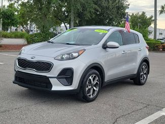 Used 2022 Kia Sportage LX image 1