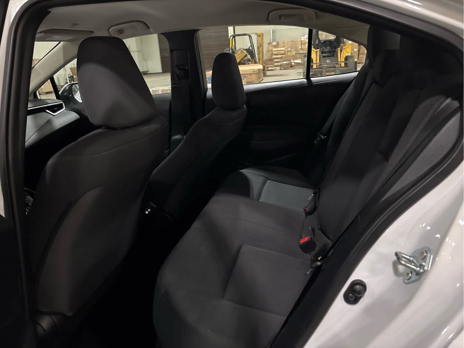 Used 2024 Toyota Corolla LE FWD image 8