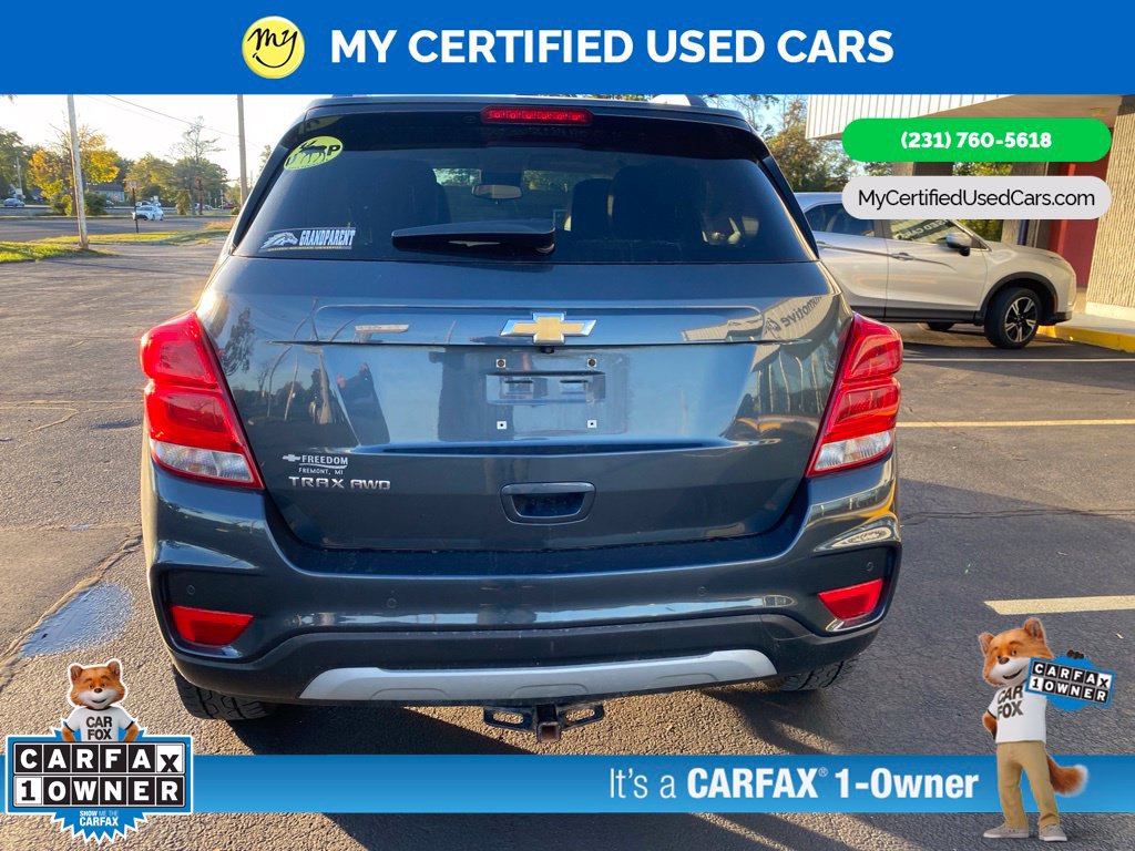 Used 2021 Chevrolet Trax LT w/ Premium Seat Package AWD/4WD image 6